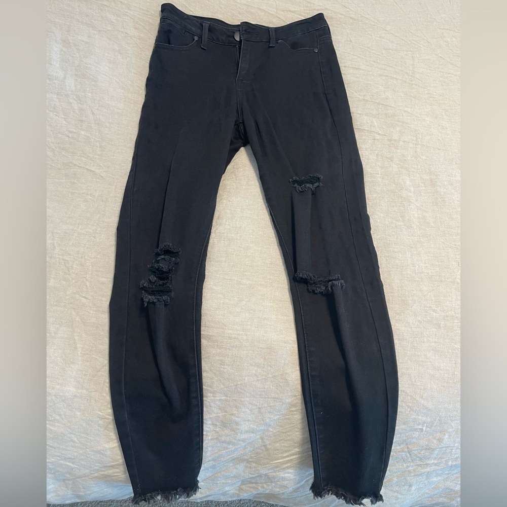 Stylish Black Ripped Skinny Jeans